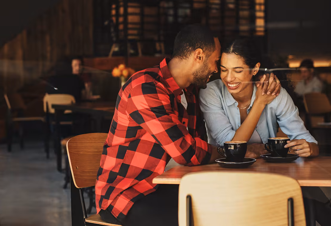 Love & Money: How Romance Impacts Our Spending 